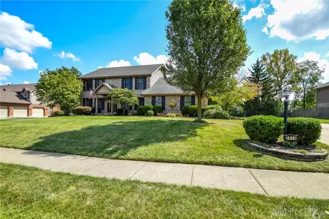3914 Eagle Point Dr, Beavercreek, OH 45430 photo 4