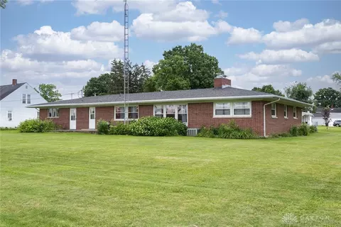 714 E Walnut St, Covington, OH 45318 photo 6