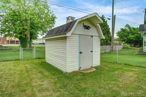 2121 Maiden Ln, Springfield, OH 45504 photo 36