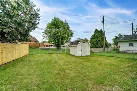 2121 Maiden Ln, Springfield, OH 45504 photo 35