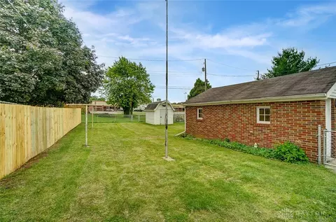 2121 Maiden Ln, Springfield, OH 45504 photo 34