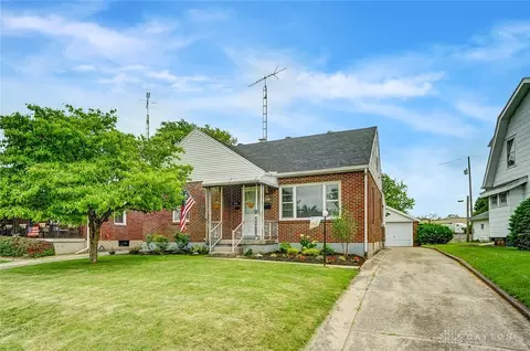 2121 Maiden Ln, Springfield, OH 45504 photo 2