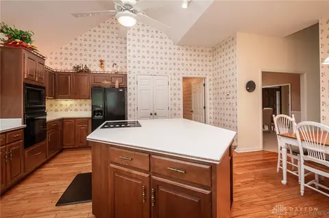 5342 Split Rail, Dayton, OH 45429 photo 19