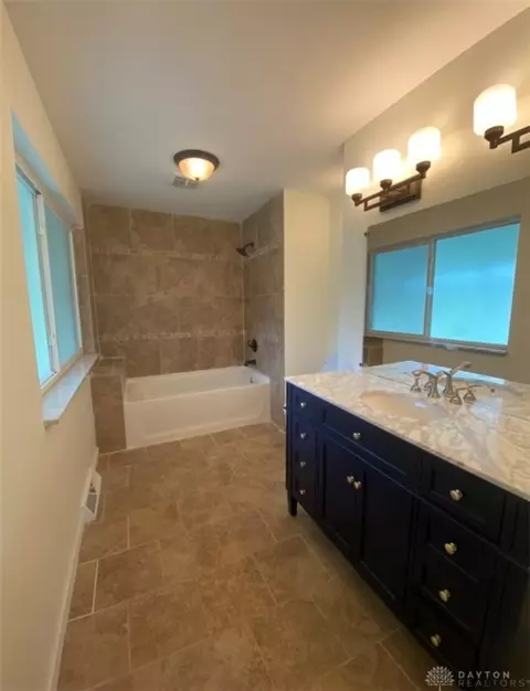 2407 Brookdale Dr, Springfield, OH 45502 photo 17