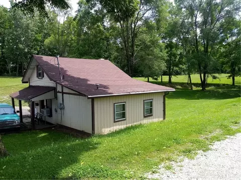 664 E 2nd St, Franklin, OH 45005 photo 1