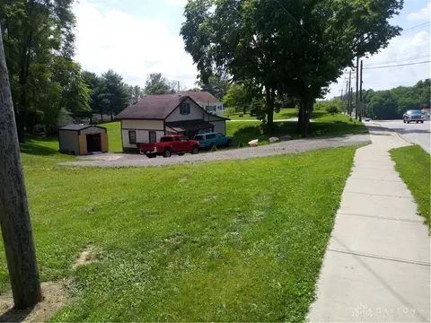 664 E 2nd St, Franklin, OH 45005 photo 5