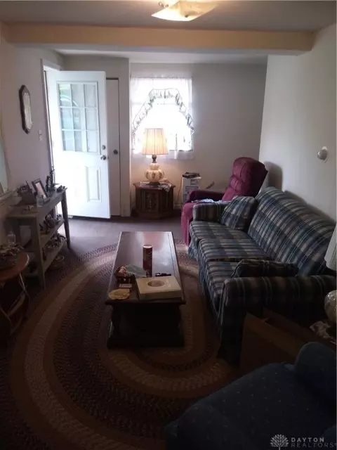 664 E 2nd St, Franklin, OH 45005 photo 9
