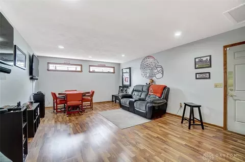1054 Kingsgate Rd, Springfield, OH 45503 photo 29