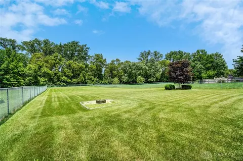 1054 Kingsgate Rd, Springfield, OH 45503 photo 56