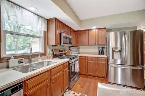 1054 Kingsgate Rd, Springfield, OH 45503 photo 11