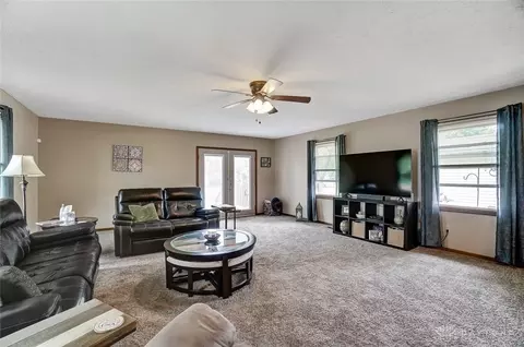 1054 Kingsgate Rd, Springfield, OH 45503 photo 21