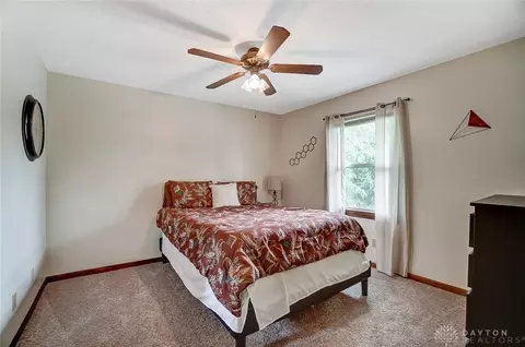 1054 Kingsgate Rd, Springfield, OH 45503 photo 44