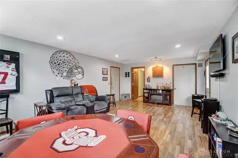 1054 Kingsgate Rd, Springfield, OH 45503 photo 30