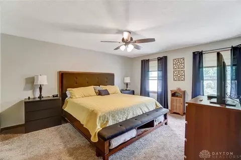 1054 Kingsgate Rd, Springfield, OH 45503 photo 33