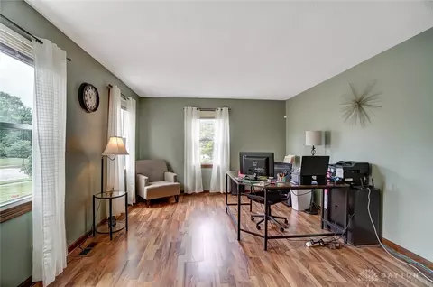 1054 Kingsgate Rd, Springfield, OH 45503 photo 25
