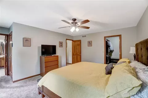 1054 Kingsgate Rd, Springfield, OH 45503 photo 35