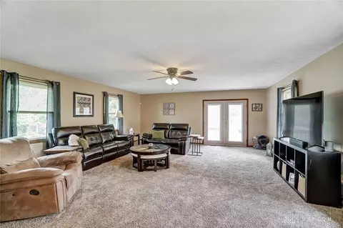 1054 Kingsgate Rd, Springfield, OH 45503 photo 20