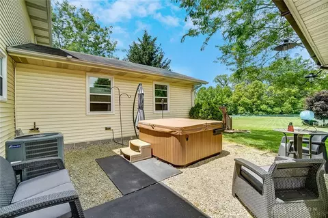 1054 Kingsgate Rd, Springfield, OH 45503 photo 50