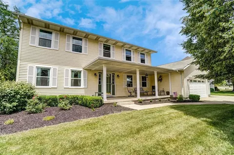 1054 Kingsgate Rd, Springfield, OH 45503 photo 1