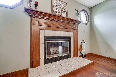 1054 Kingsgate Rd, Springfield, OH 45503 photo 16