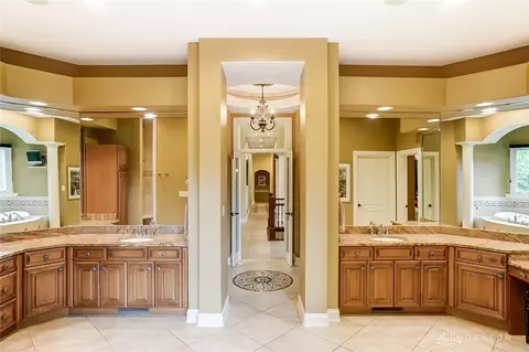 511 Fallview Ct, Springboro, OH 45066 photo 47