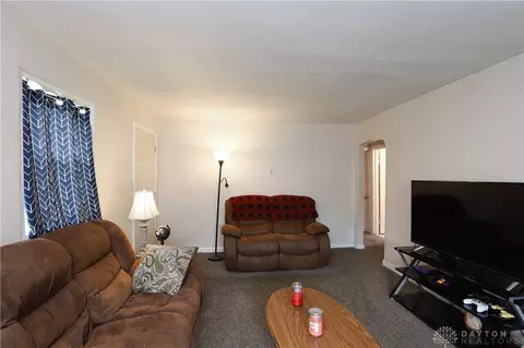 509 E 3rd St, Xenia, OH 45385 photo 9