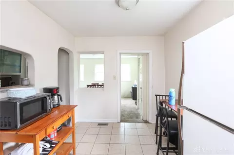 509 E 3rd St, Xenia, OH 45385 photo 11