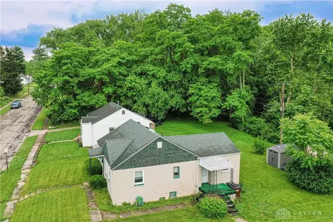 509 E 3rd St, Xenia, OH 45385 photo 3