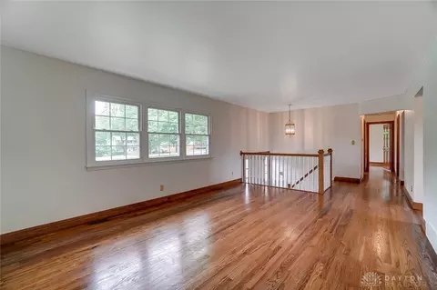 6035 E Decker Rd, Franklin, OH 45005 photo 4