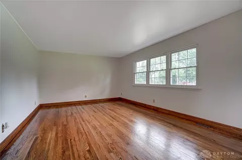 6035 E Decker Rd, Franklin, OH 45005 photo 6