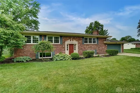 6035 E Decker Rd, Franklin, OH 45005 photo 1