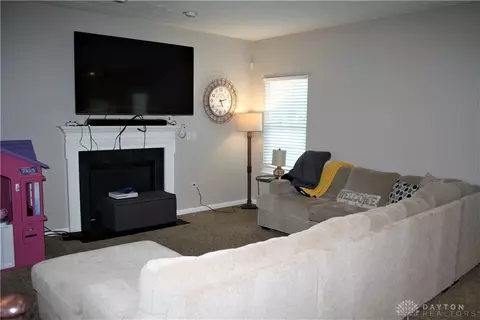 134 Rapids Dr, Bath, OH 45324 photo 5