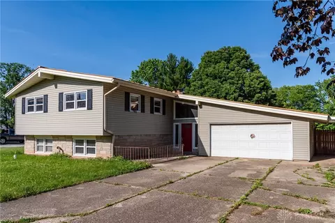 3572 Miller Rd, Springfield, OH 45502 photo 3