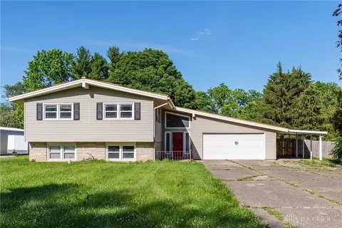 3572 Miller Rd, Springfield, OH 45502 photo 2