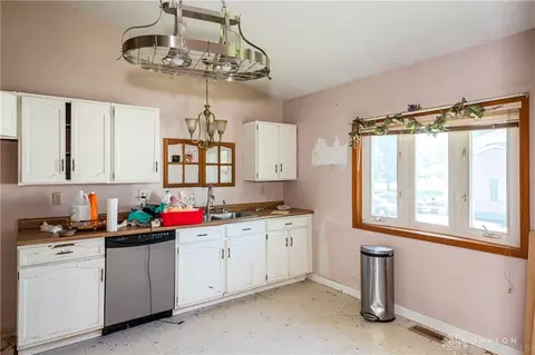 3572 Miller Rd, Springfield, OH 45502 photo 9