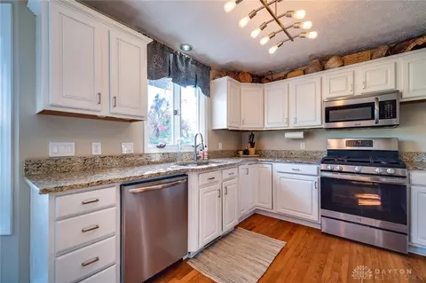 370 Mccray Blvd, Springboro, OH 45066 photo 15