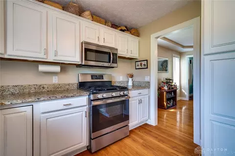 370 Mccray Blvd, Springboro, OH 45066 photo 12