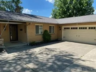 3049 E Stroop Rd, Kettering, OH 45440 photo 3