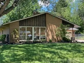 3049 E Stroop Rd, Kettering, OH 45440 photo 2