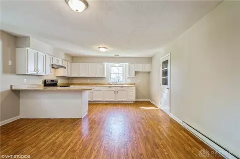 6469 Springfield Xenia Rd, Springfield, OH 45502 photo 6