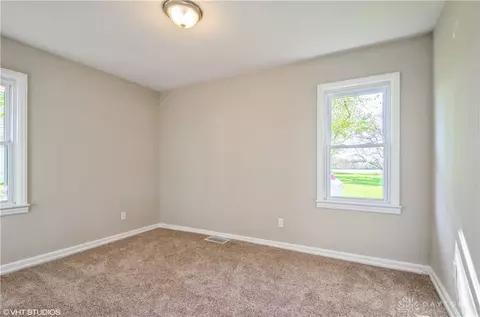 6469 Springfield Xenia Rd, Springfield, OH 45502 photo 10