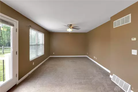 7560 Harmill Ct, Hamilton Township, OH 45039 photo 10
