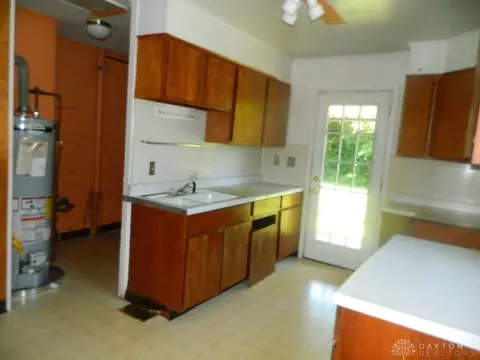 1200 Russell Ave, Springfield, OH 45506 photo 11