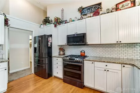 7798 Dew Drop Cir, Maineville, OH 45039 photo 17