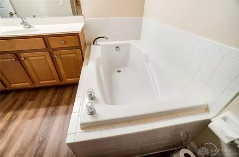 7798 Dew Drop Cir, Maineville, OH 45039 photo 29