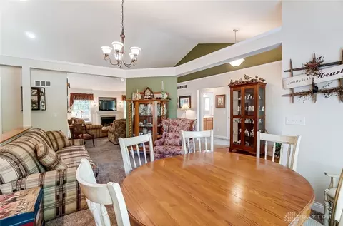 7798 Dew Drop Cir, Maineville, OH 45039 photo 22