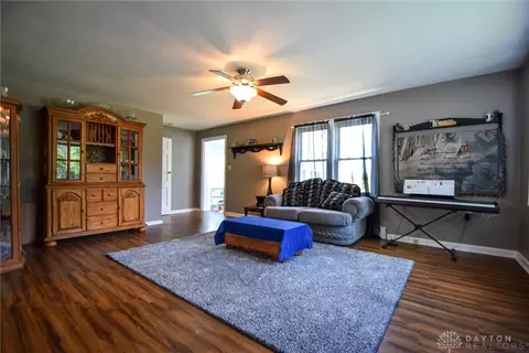 755 Shrine Rd, Springfield, OH 45504 photo 7