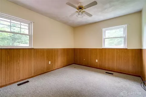 2560 Lindair Dr, Springfield, OH 45502 photo 22
