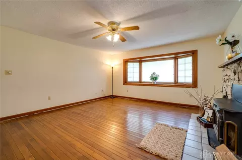 2560 Lindair Dr, Springfield, OH 45502 photo 19