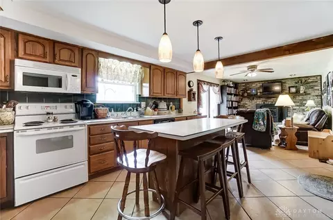 3600 Miller Rd, Springfield, OH 45502 photo 9